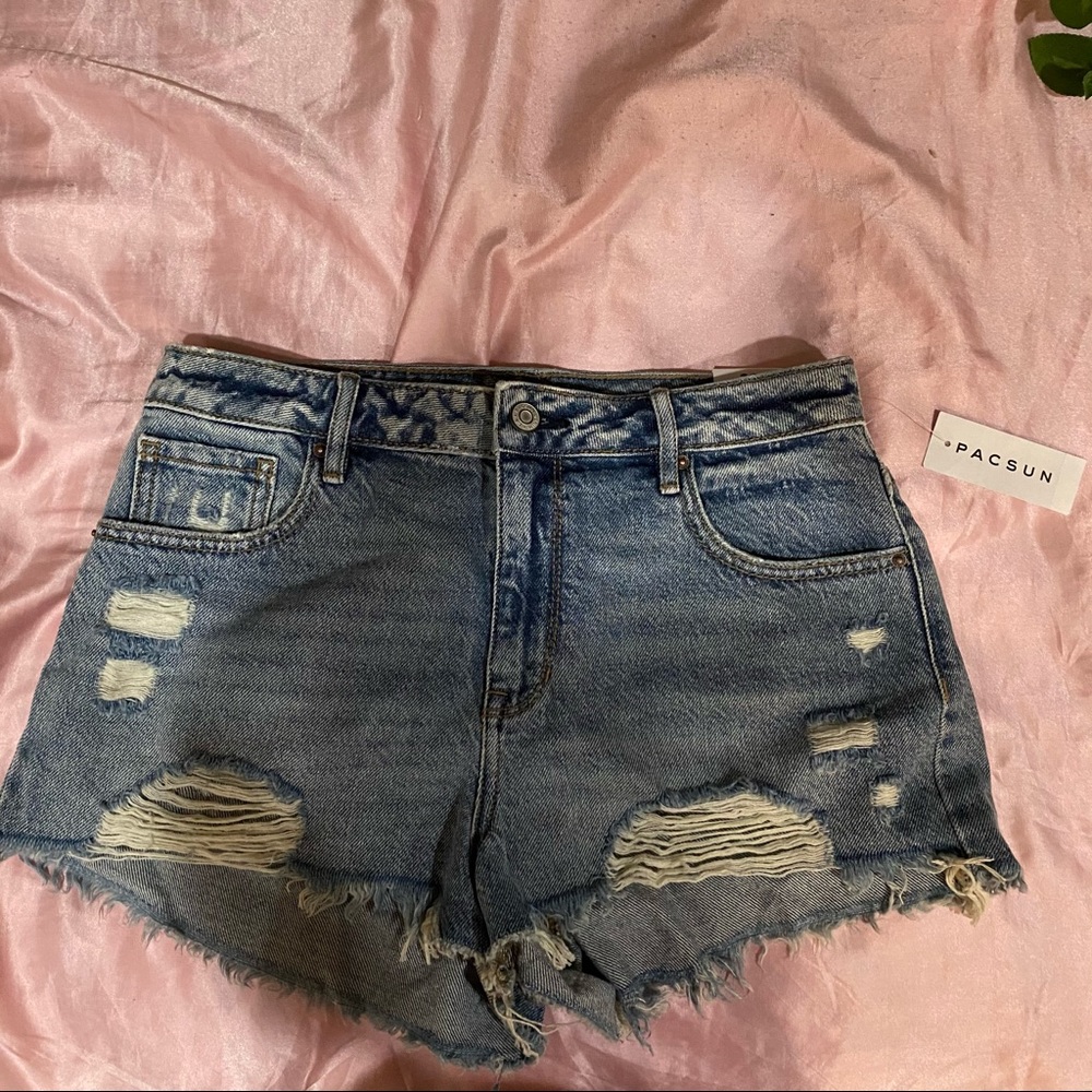 PacSun High rise festival shorts